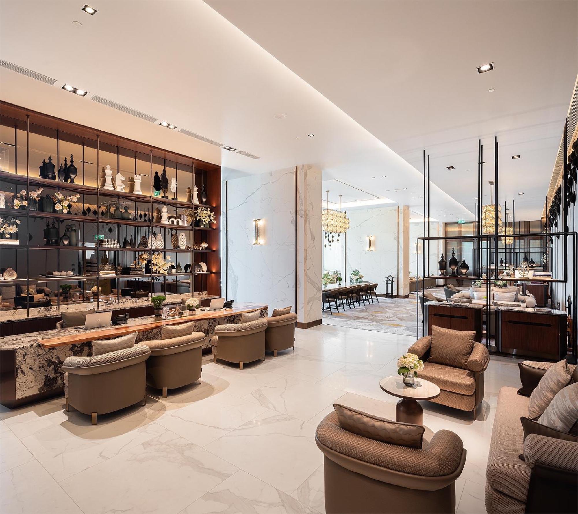 Eastin Grand Hotel Phayathai กรุงเทพมหานคร ภายนอก รูปภาพ The lounge at the airport