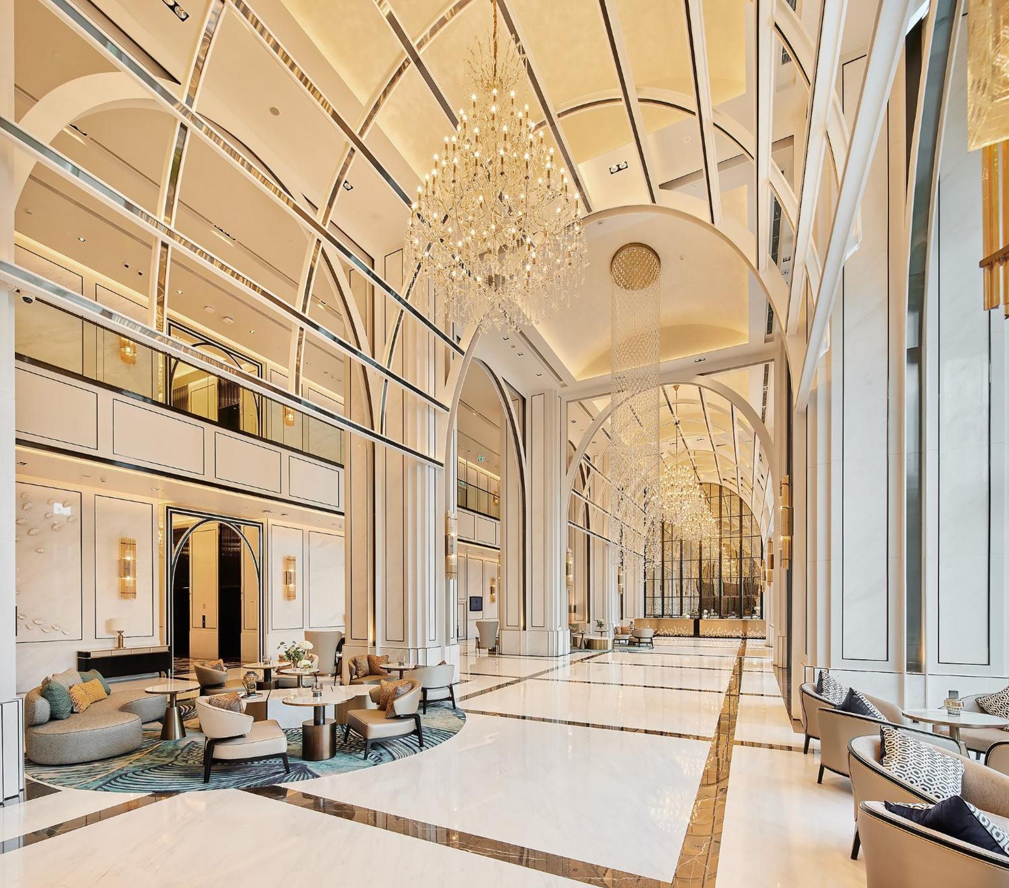 Eastin Grand Hotel Phayathai กรุงเทพมหานคร ภายนอก รูปภาพ The lobby of the hotel