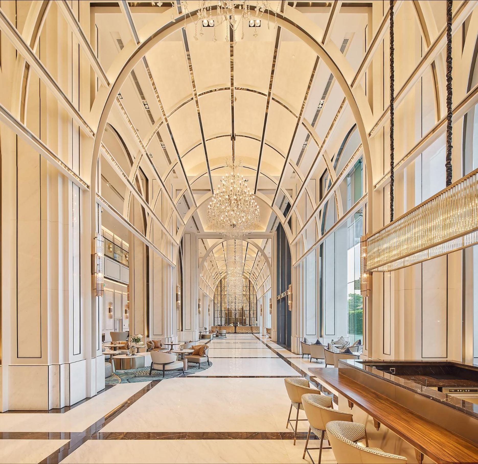 Eastin Grand Hotel Phayathai กรุงเทพมหานคร ภายนอก รูปภาพ The lobby of the hotel